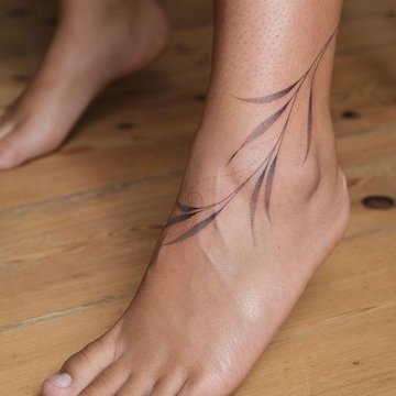 tatouage femme cheville