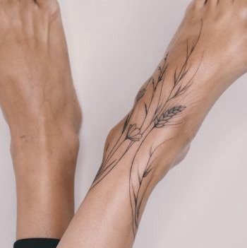 tatouage femme cheville